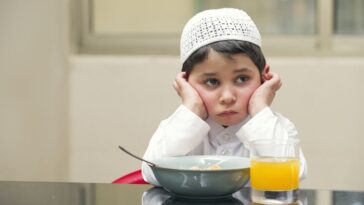 Cara Mengajarkan Puasa pada Anak