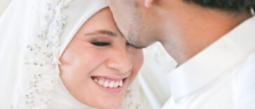 bolehkah mencium istri saat puasa